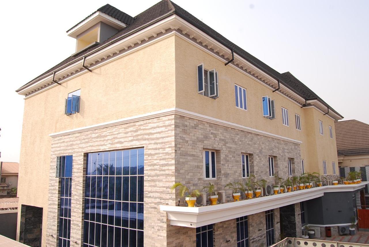 Exclusive Serene Hotel Enugu Exterior photo